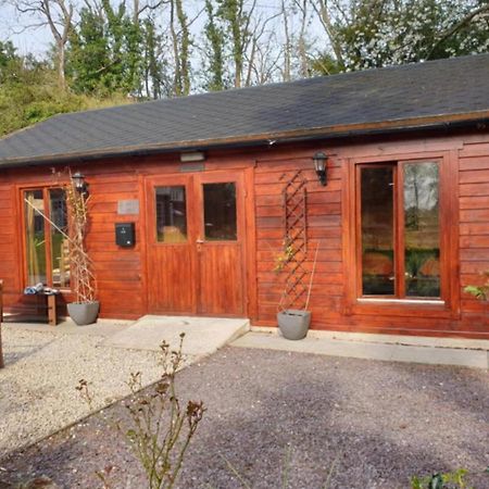 Impeccable 1-Bed House In Retford Close To A1 Экстерьер фото