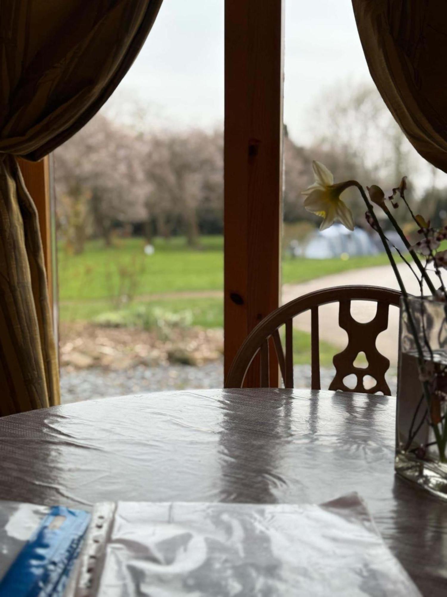 Impeccable 1-Bed House In Retford Close To A1 Экстерьер фото
